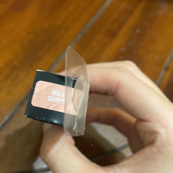 New With Tags Milk Shake Anastasia Beverly Hills Liquid Lipstick - Picture 4 of 5